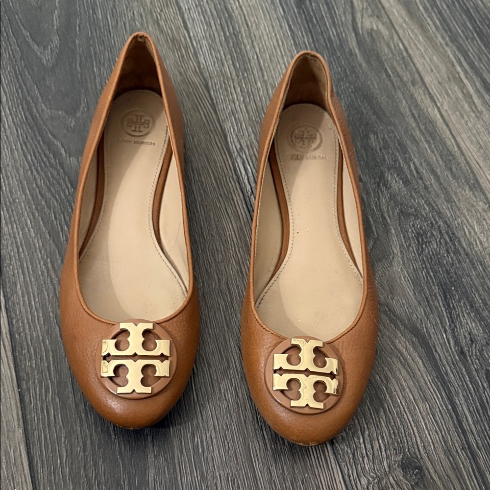 Tory Burch Brown Leather Flats with Gold Logo
